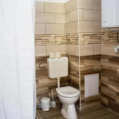 Izisz Apartman Matraterenye Exterior photo