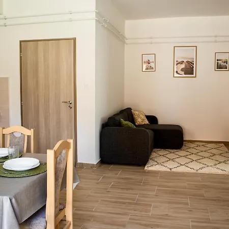 Izisz Apartman Matraterenye Exterior photo