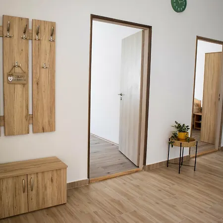 Izisz Apartman Matraterenye Exterior photo